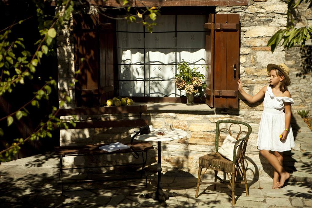 Archontiko Stathopoulou Hotel Agios Georgios Nilias Kamer foto