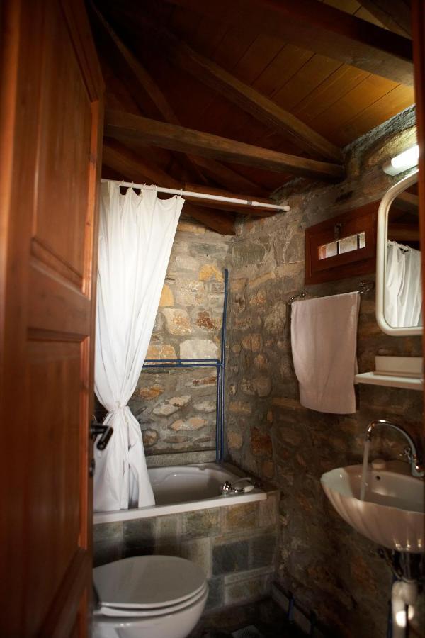 Archontiko Stathopoulou Hotel Agios Georgios Nilias Buitenkant foto